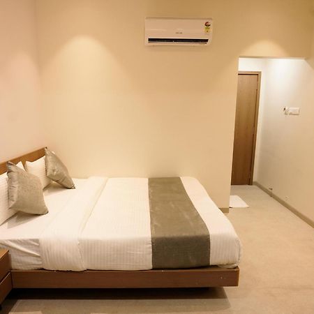 A Square Executive Hotel Aurangabad  Exterior foto