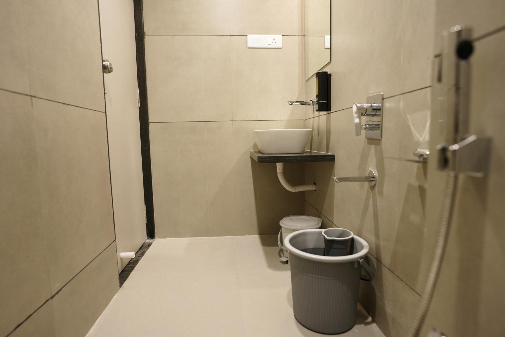 A Square Executive Hotel Aurangabad  Exterior foto