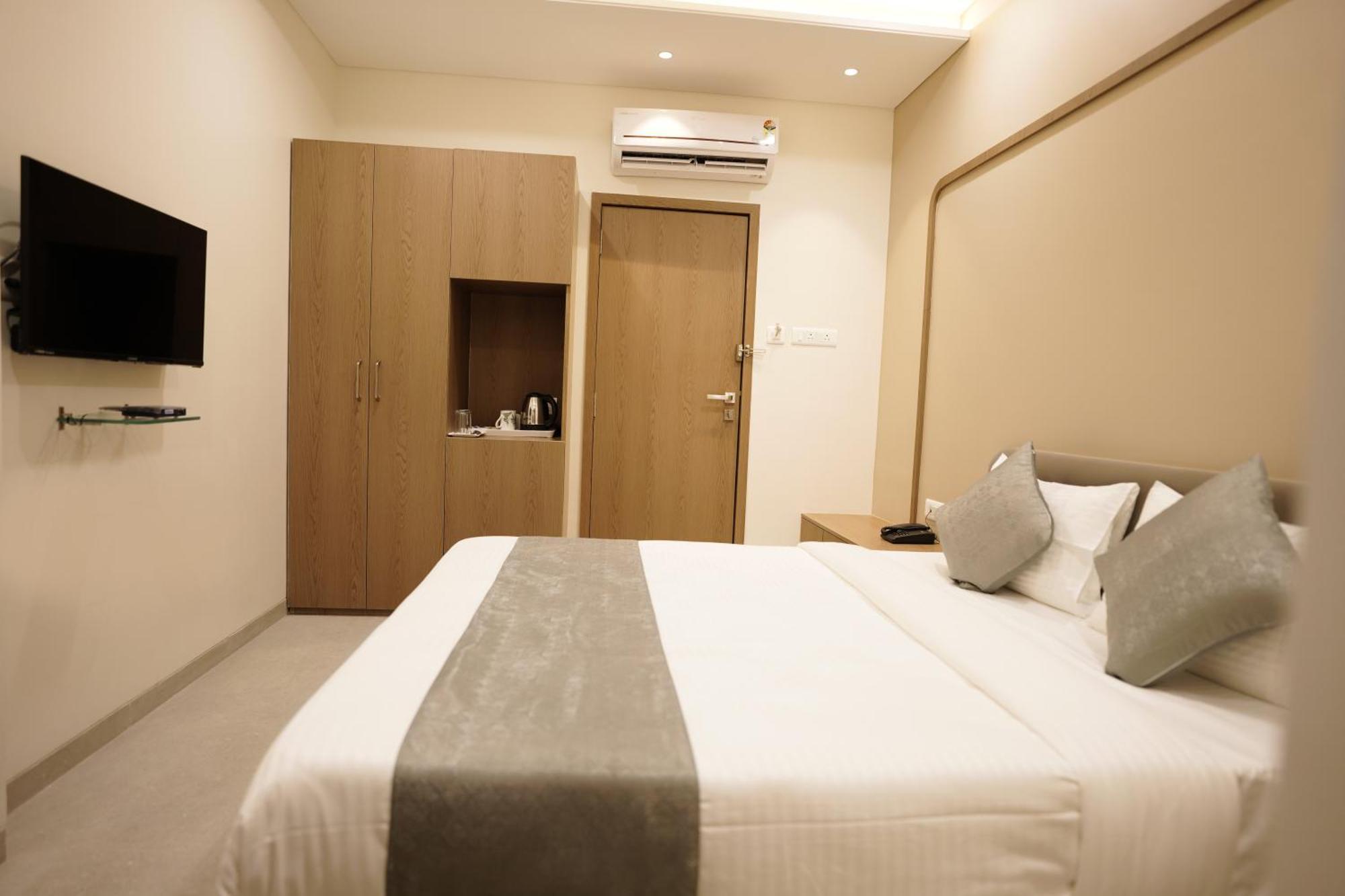 A Square Executive Hotel Aurangabad  Exterior foto